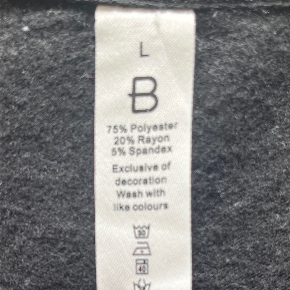 Black w/white Stars Sleeve Pullover Knit long sleeve tee - Picture 3 of 5